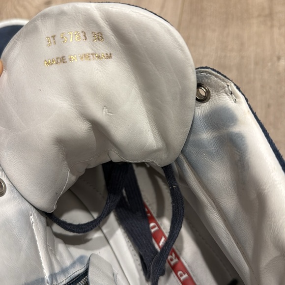 Prada high top sneakers - Picture 4 of 4